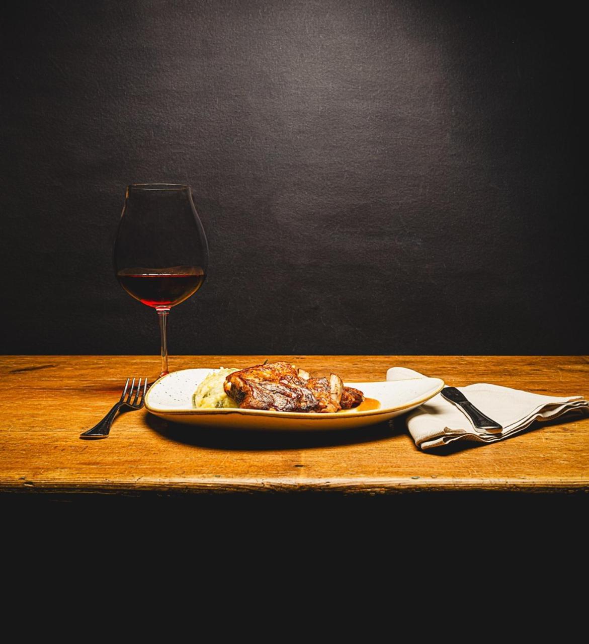Chiuro Wine Hotel San Carlo - Relais & Spa - Boutique Hotel מראה חיצוני תמונה