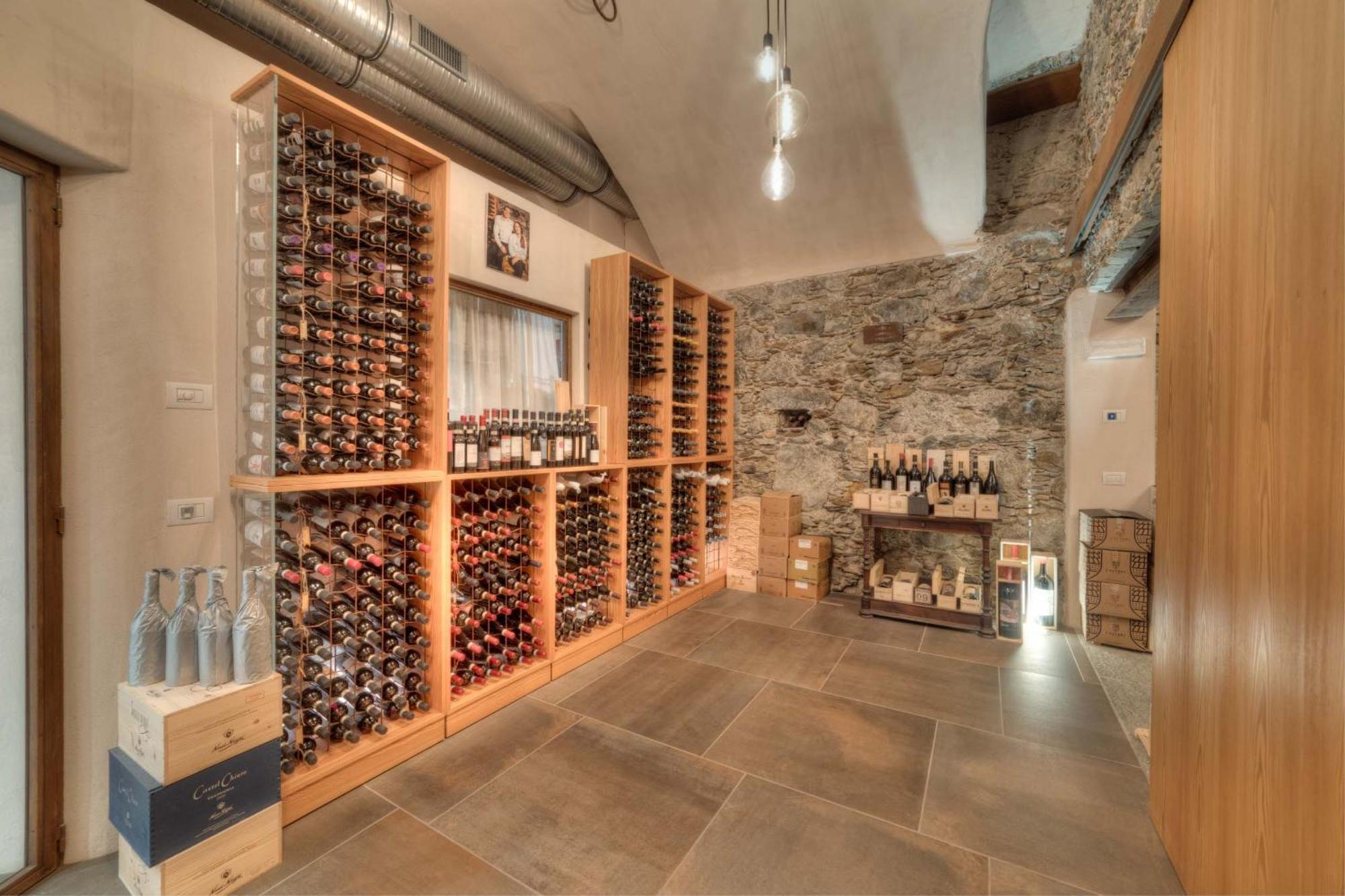 Chiuro Wine Hotel San Carlo - Relais & Spa - Boutique Hotel מראה חיצוני תמונה