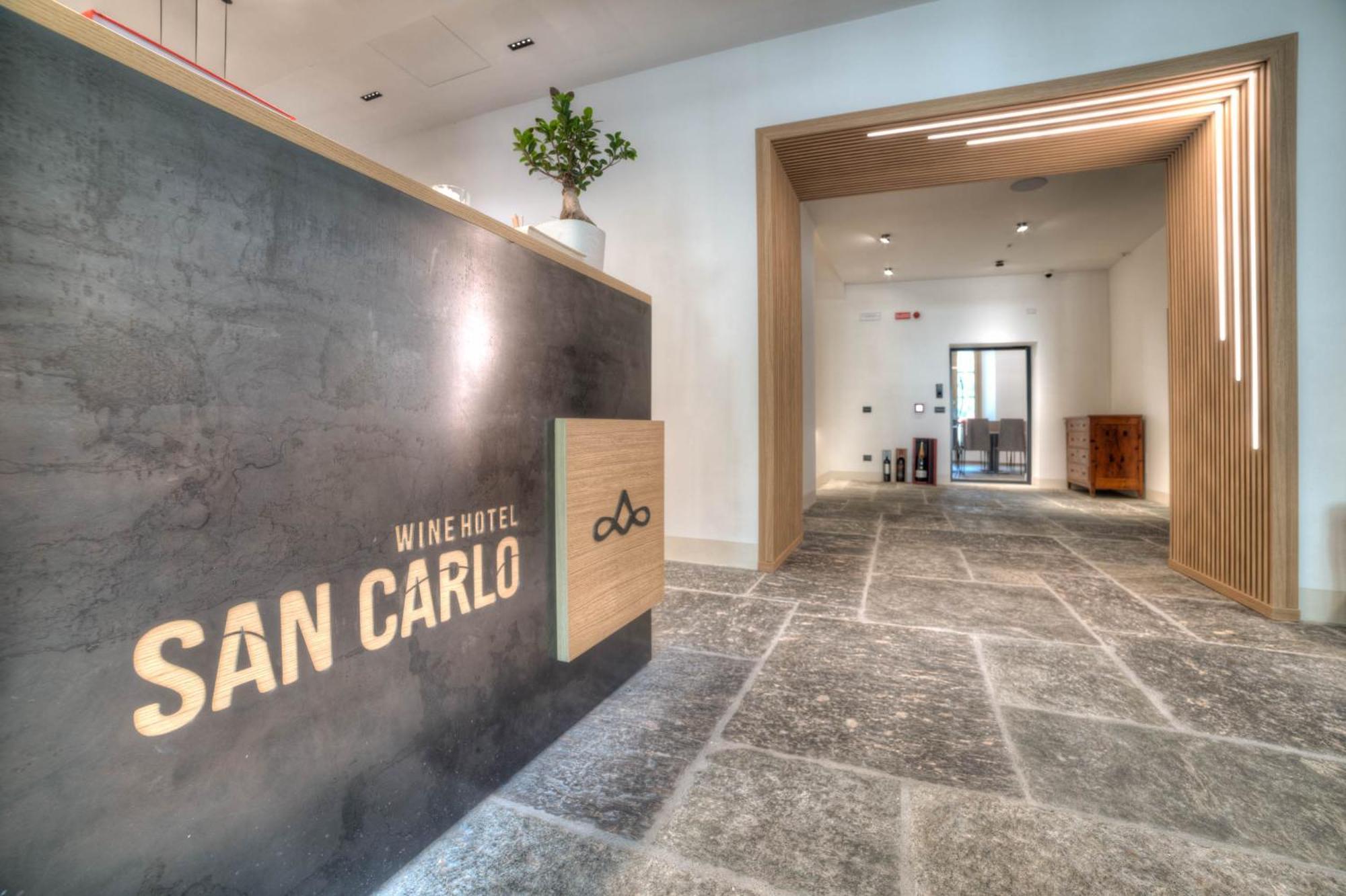 Chiuro Wine Hotel San Carlo - Relais & Spa - Boutique Hotel מראה חיצוני תמונה