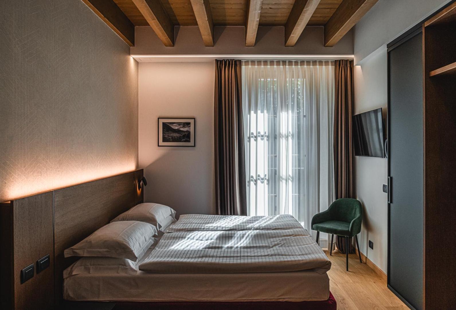 Chiuro Wine Hotel San Carlo - Relais & Spa - Boutique Hotel מראה חיצוני תמונה