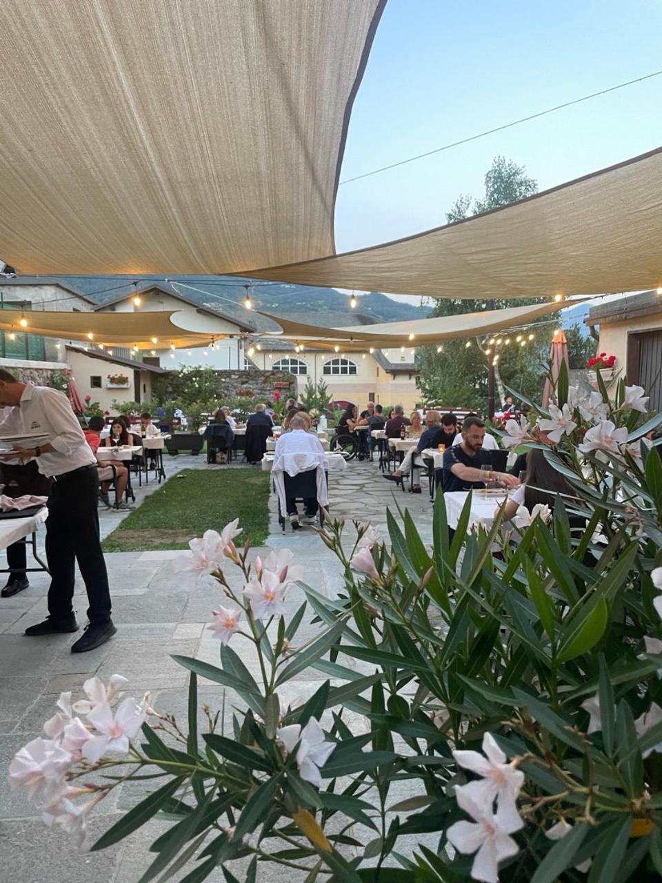 Chiuro Wine Hotel San Carlo - Relais & Spa - Boutique Hotel מראה חיצוני תמונה